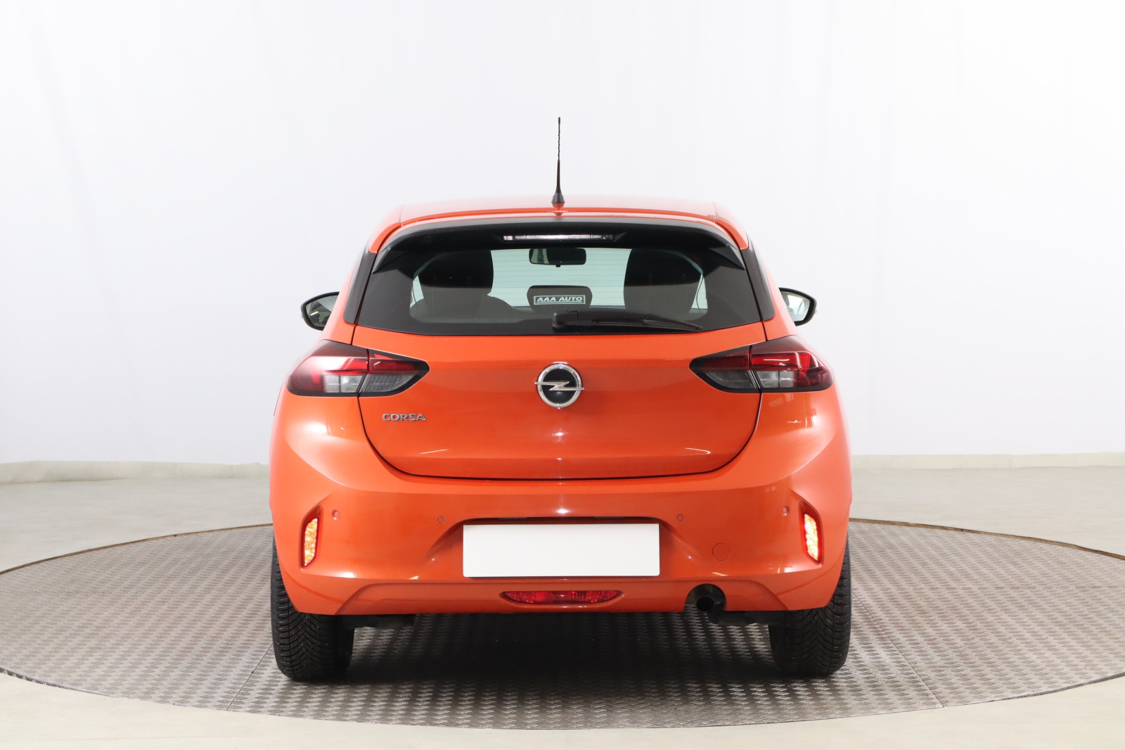 Opel Corsa 2023 1.2 31219km Hatchback