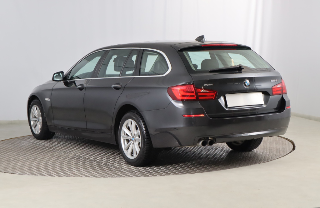 BMW 5
