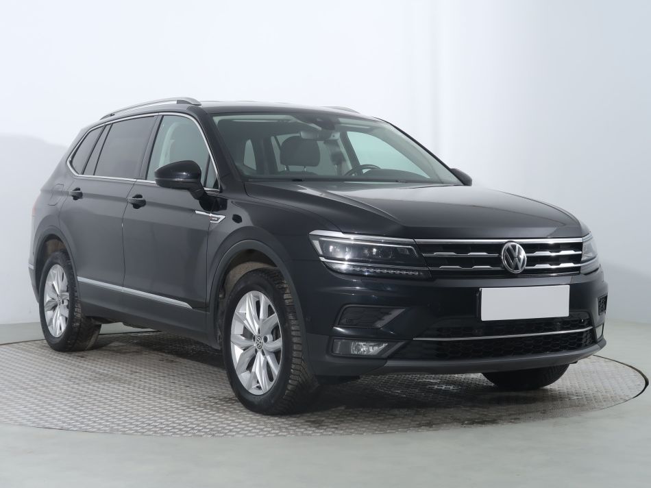 Volkswagen Tiguan Allspace - 2020