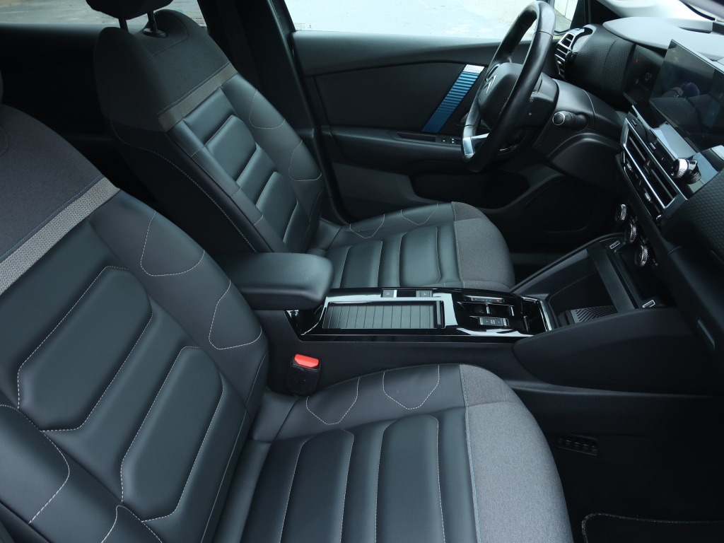 Citroen e-C4