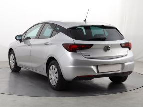 Opel Astra - 2019