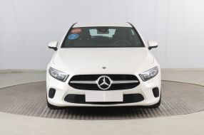 Mercedes-Benz A - 2021