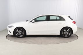 Mercedes-Benz A - 2021