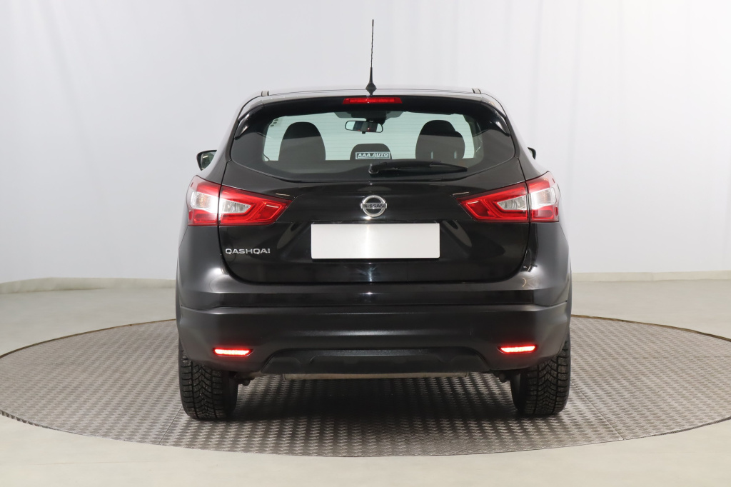 Nissan Qashqai 2015 1.2 DIG