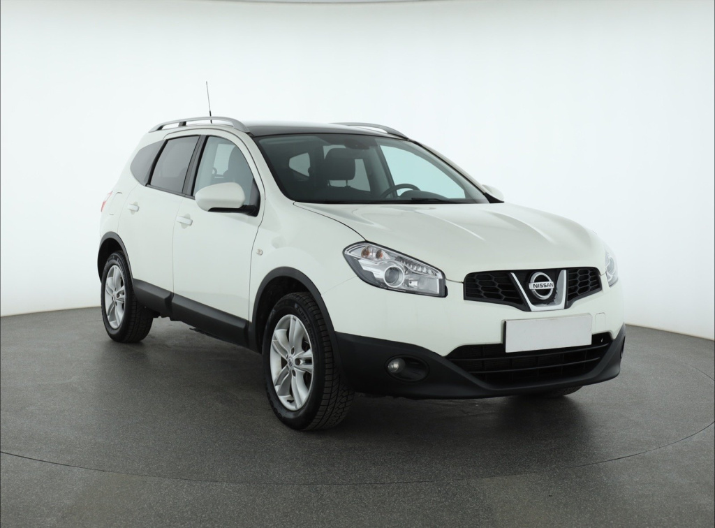 Nissan Qashqai+2