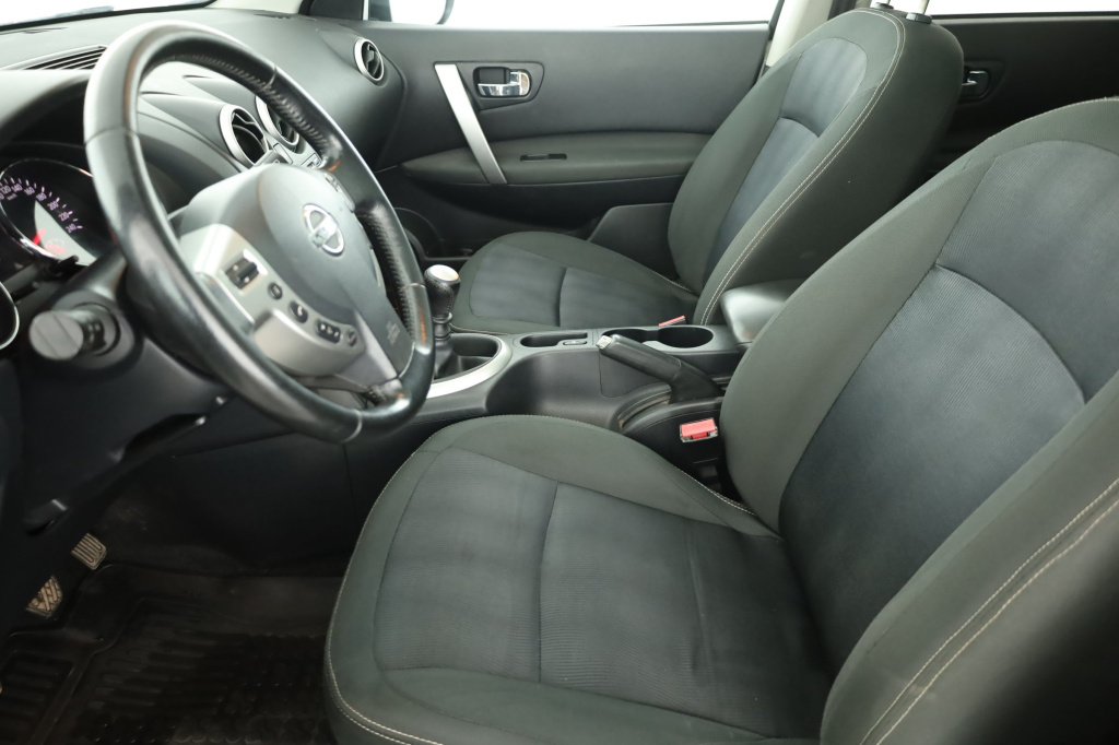 Nissan Qashqai+2