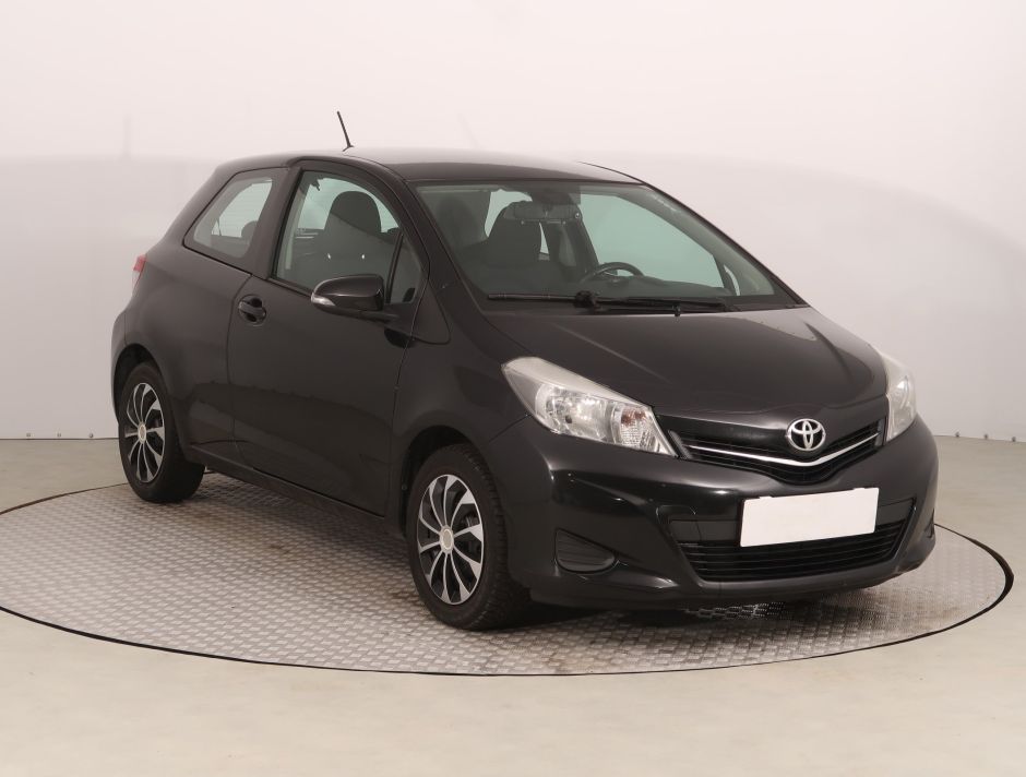 Toyota Yaris - 2012