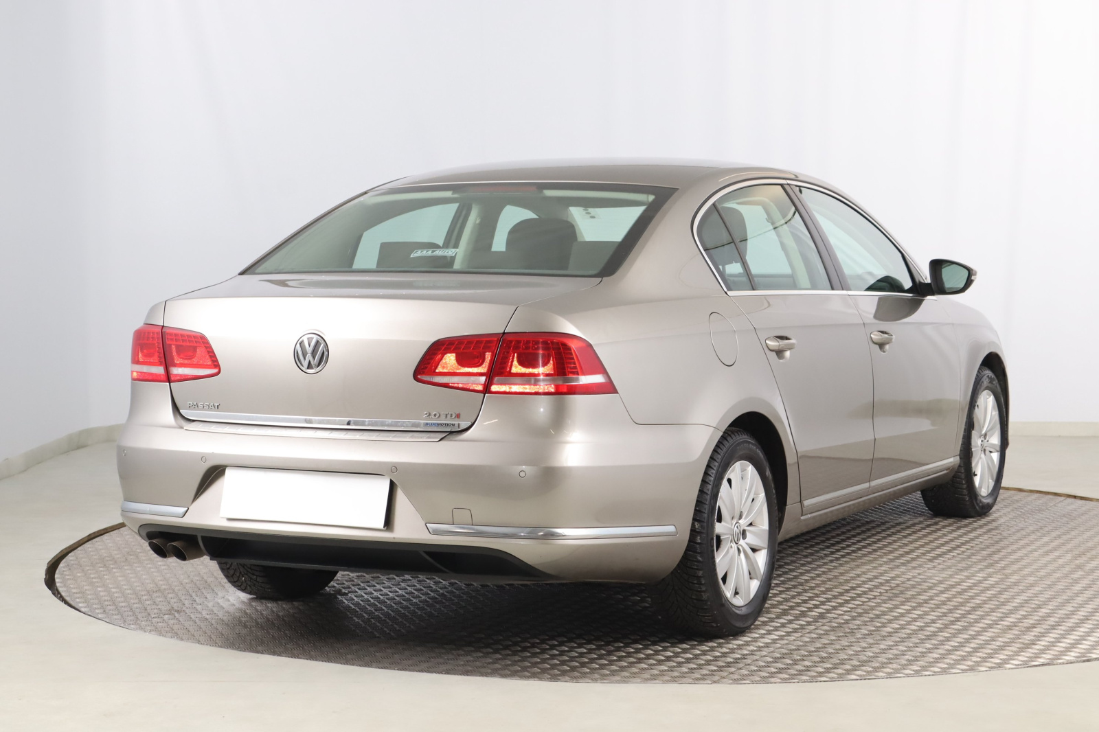 Volkswagen Passat 2012 2.0 TDI 289270km Sedan