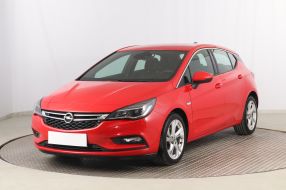 Opel Astra - 2015