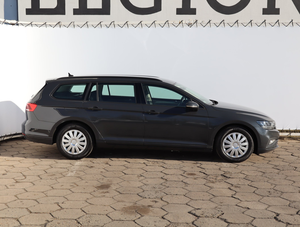 Volkswagen Passat 2019 2.0 TDI 243216km Kombi