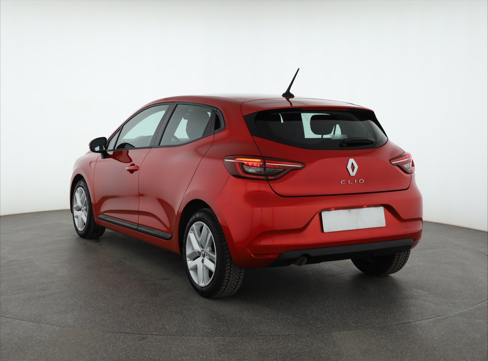 Renault Clio 2021 1.0 TCe 47820km ABS klimatyzacja manualna