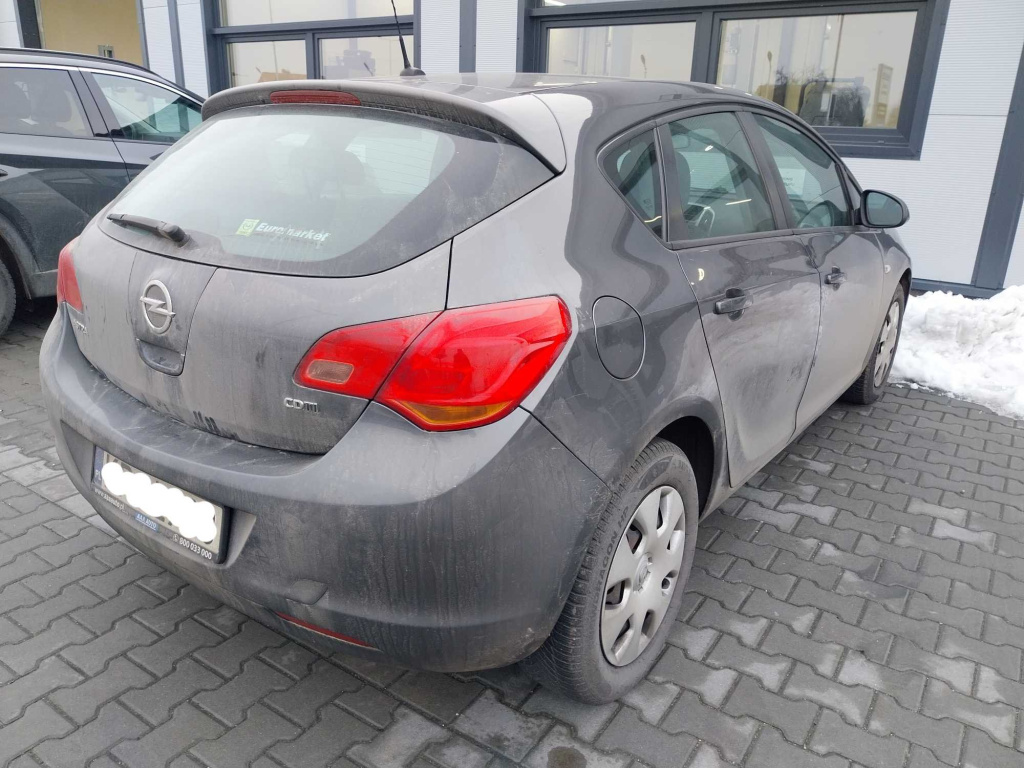 Opel Astra 2011 1.7 CDTI ABS klimatyzacja manualna