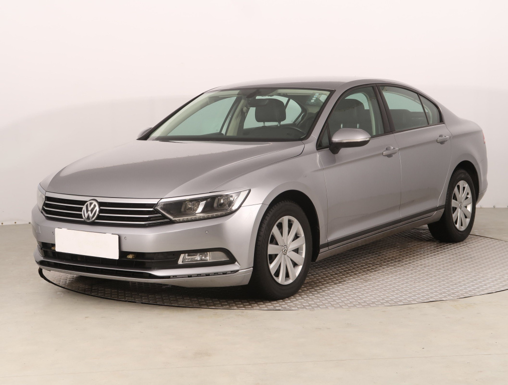 Volkswagen Passat 2018 2.0 TDI Comfortline