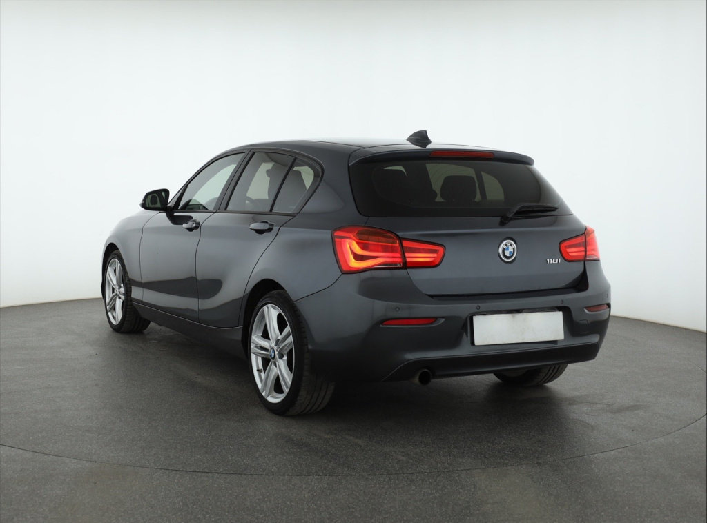 BMW 1