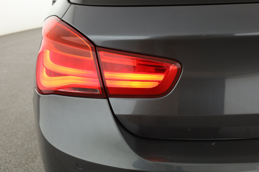 BMW 1