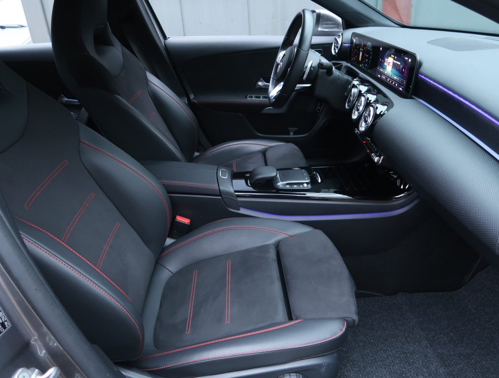 Mercedes-Benz A