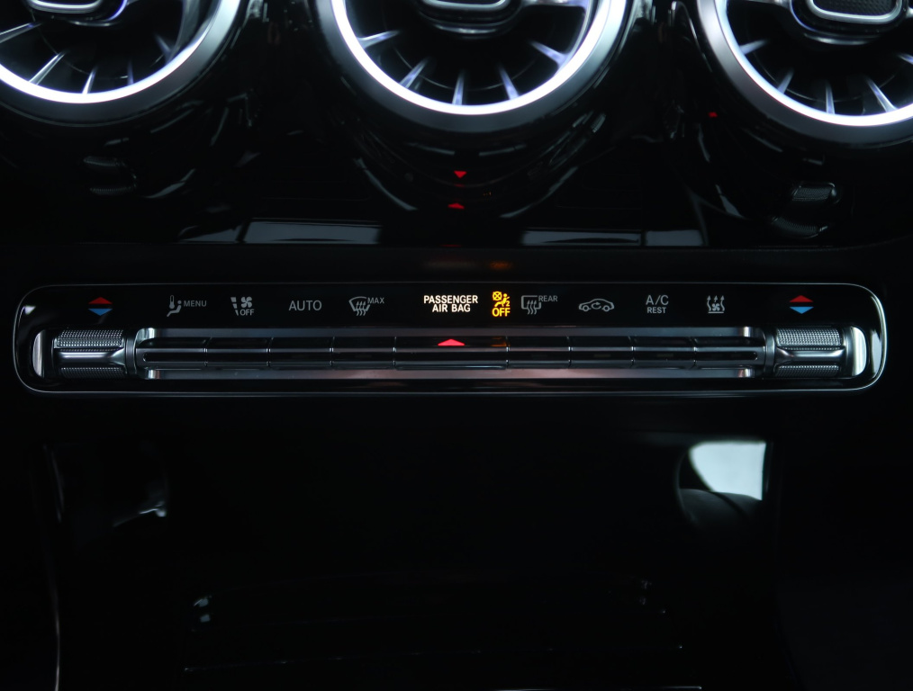 Mercedes-Benz A