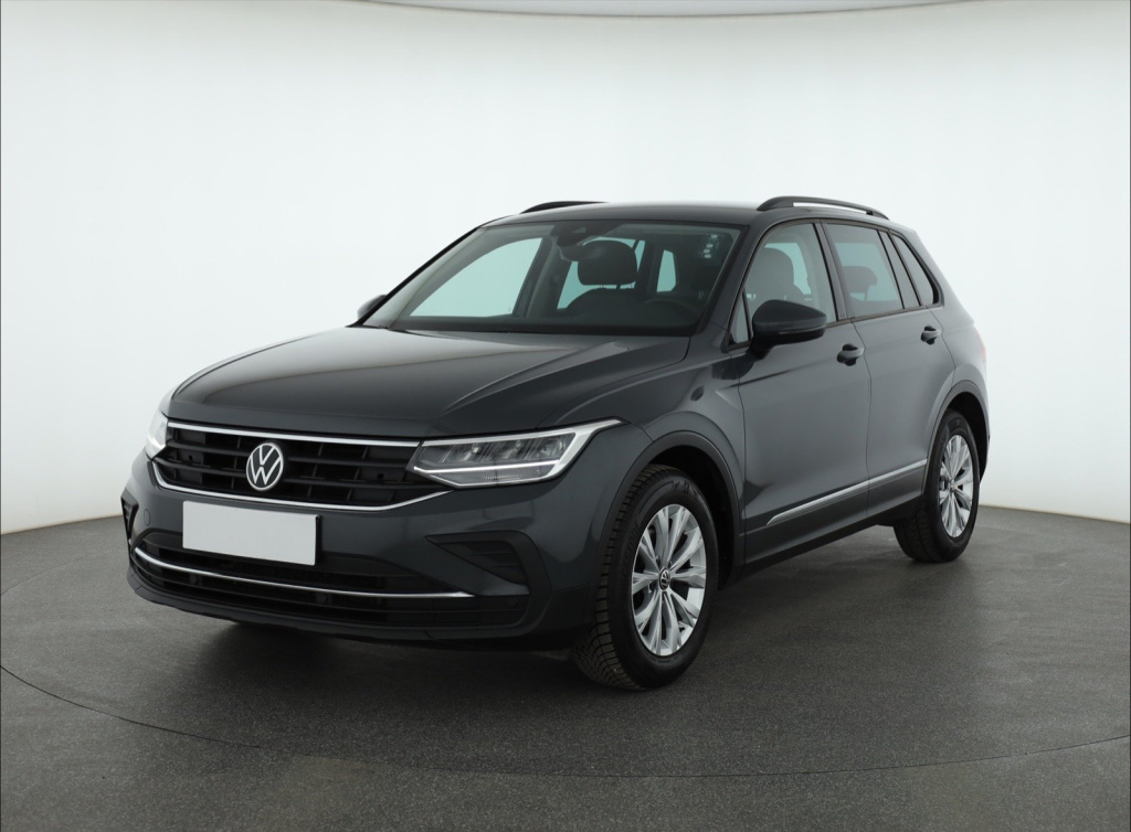 Volkswagen Tiguan 2021 2.0 TDI 137354km SUV