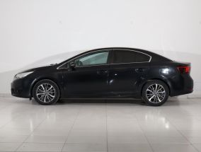 Toyota Avensis - 2015