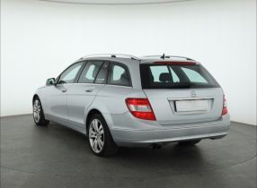 Mercedes-Benz C - 2010