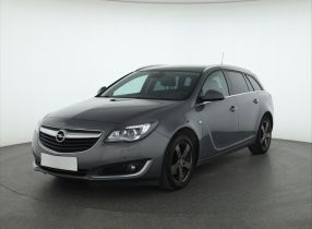 Opel Insignia - 2016