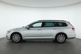 Volkswagen Passat - 2015