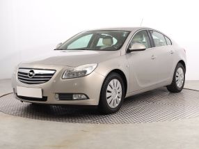 Opel Insignia - 2011