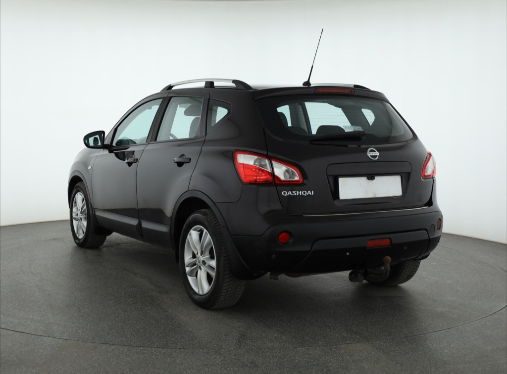 Nissan Qashqai 2011 2.0 171811km SUV