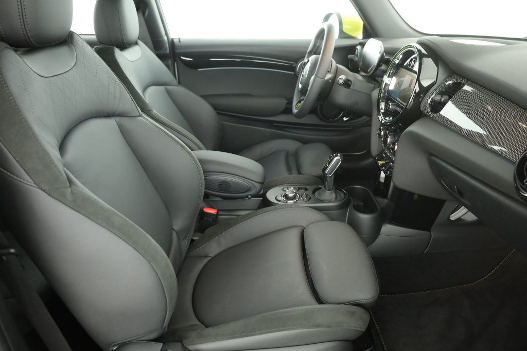 MINI 3-door