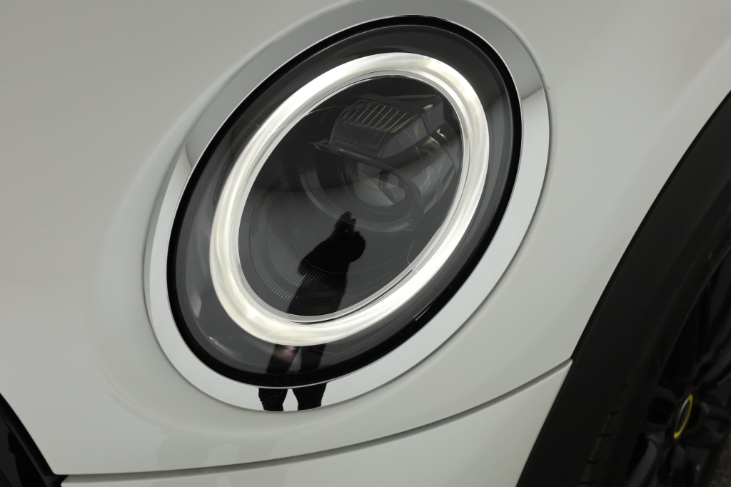 MINI 3-door