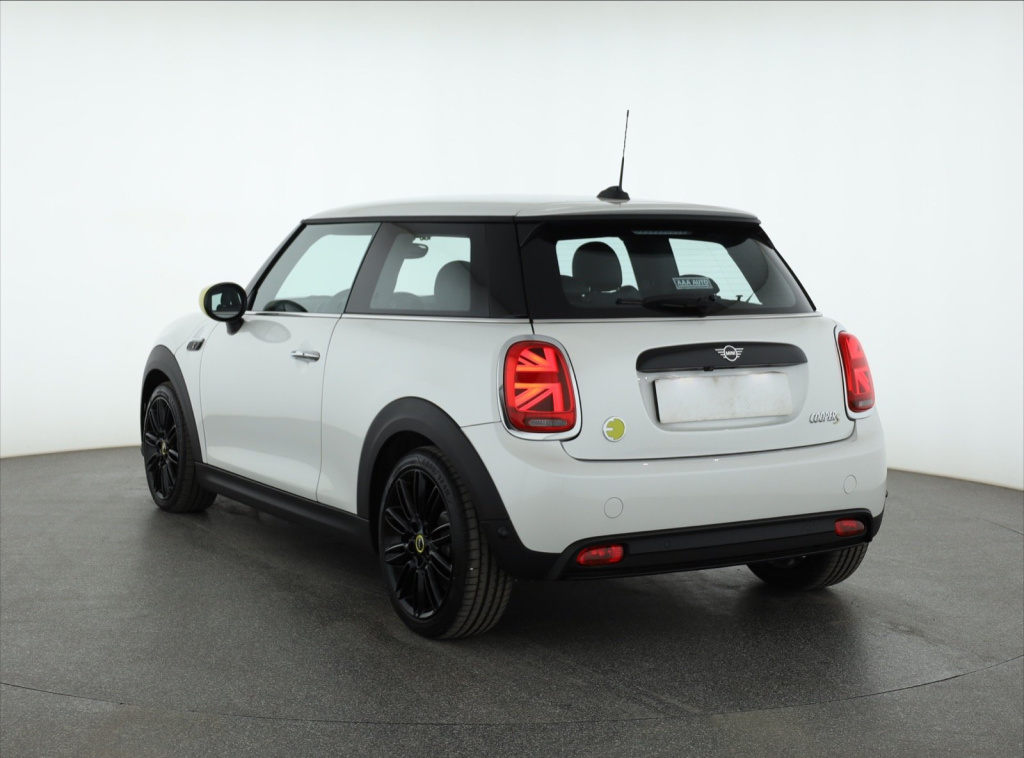MINI 3-door