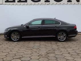 Volkswagen Passat - 2017