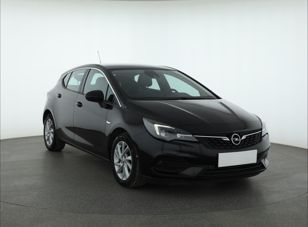 Opel Astra 2021 1.2 Turbo 78047km Elegance