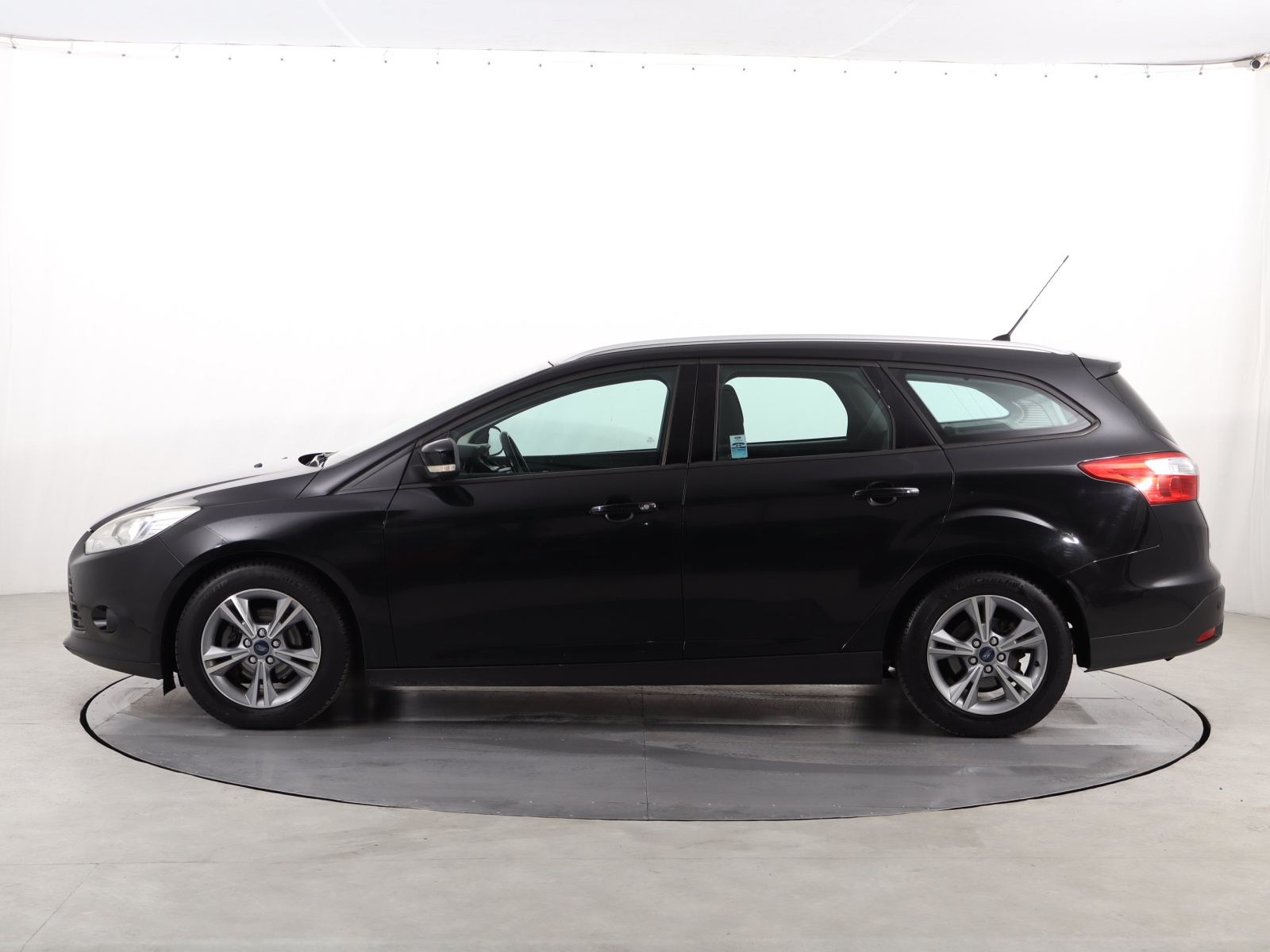 Ford Focus 2014 1.0 EcoBoost 123834km Trend