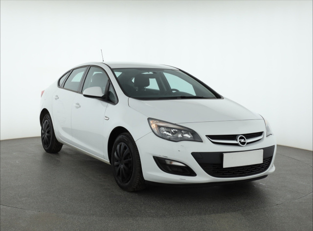 Opel Astra 2018