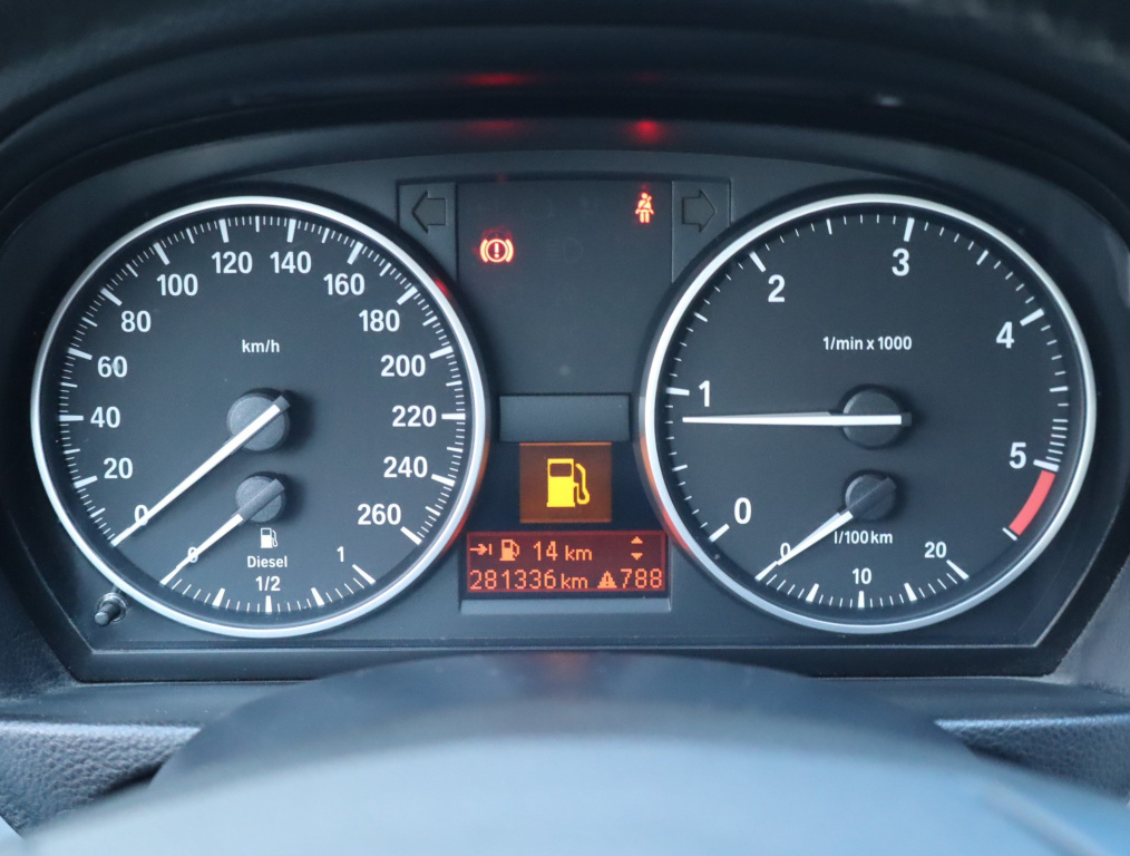 BMW 3