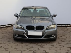 BMW 3 - 2010