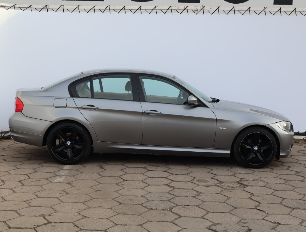 BMW 3