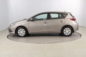 Toyota Auris - 2015