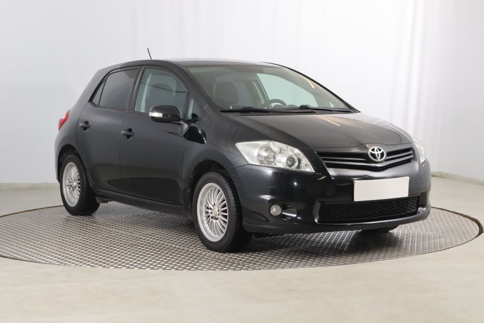 Toyota Auris - 2010