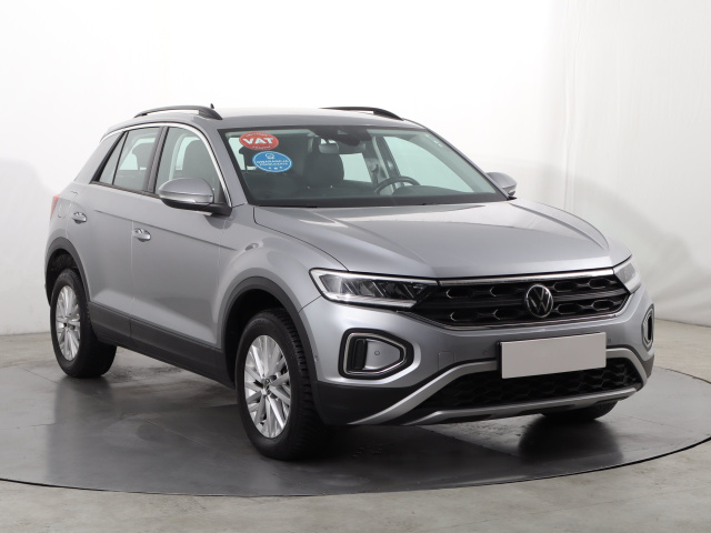 Volkswagen T-Roc, 2023