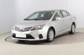 Toyota Avensis - 2012