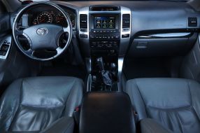 Toyota Land Cruiser - 2009