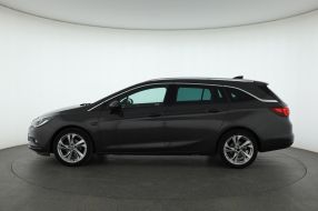 Opel Astra - 2016
