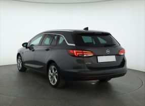 Opel Astra - 2016