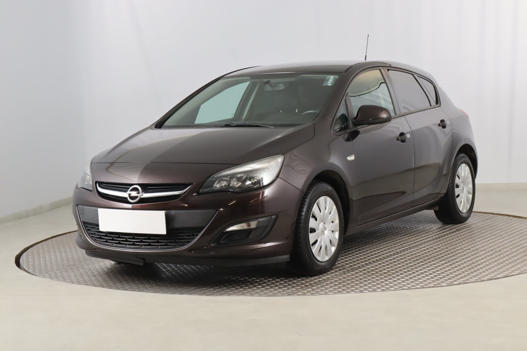 Opel Astra 2015 1.4 T 176944km Comfort