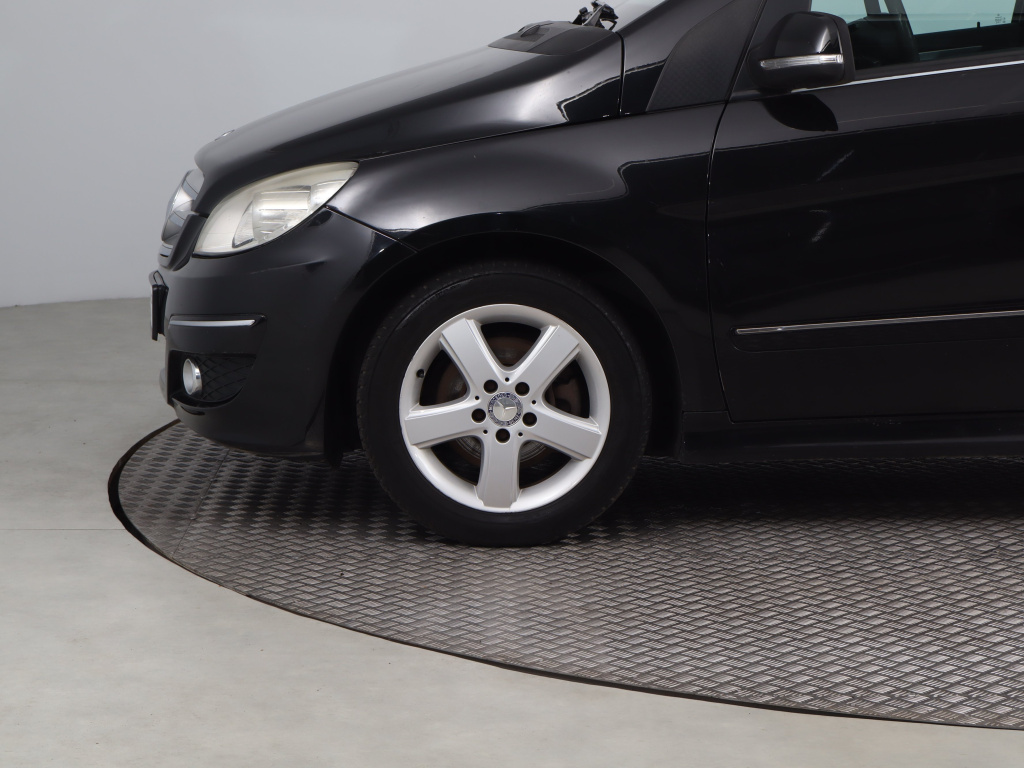 Mercedes-Benz B
