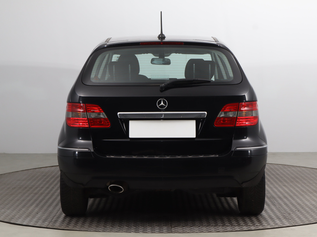 Mercedes-Benz B