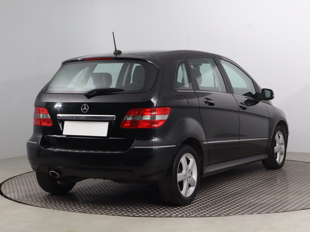 Mercedes-Benz B