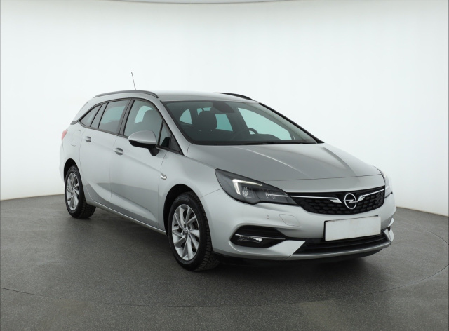Opel Astra, 2020
